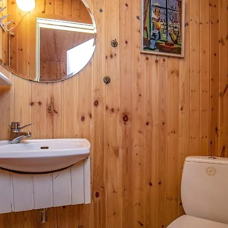 Semesterbostad Three-bedroom Holiday In 16 Blokhus