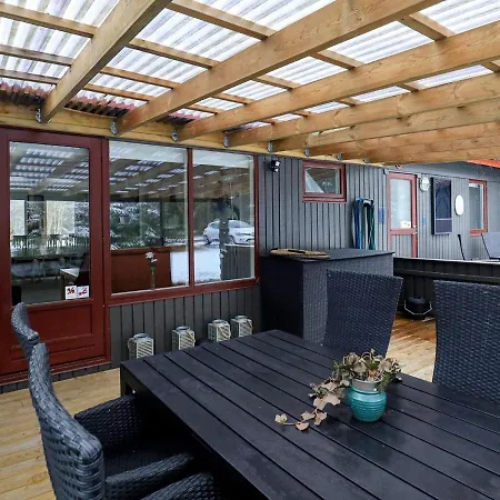 Three-bedroom Holiday In 16 * Blokhus